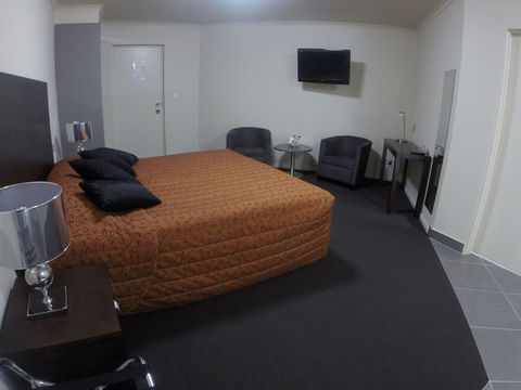 CluBarham Motel - Mackay Tourism 2