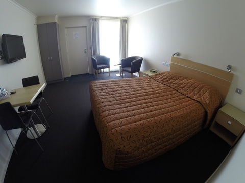 CluBarham Motel - Mackay Tourism 6