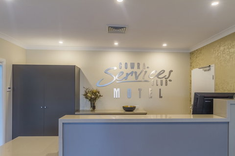 Cowra Services Club Motel - Mackay Tourism 1