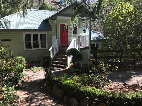 Highland Cottage - Mackay Tourism 4