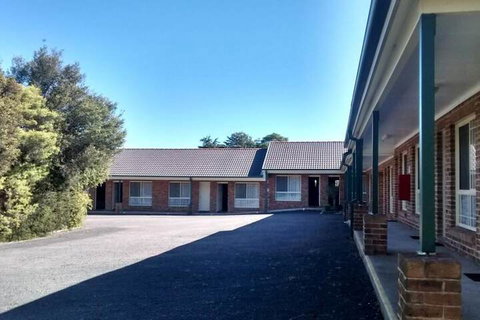Aberdeen Motel - Mackay Tourism 1