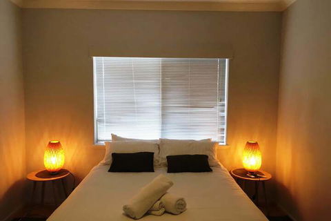 Acacia Holiday Or Business Stay Accommodation - Mackay Tourism 2