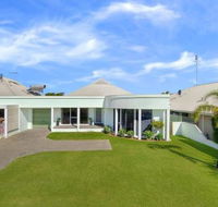 Busselton Beach Resort - Mackay Tourism