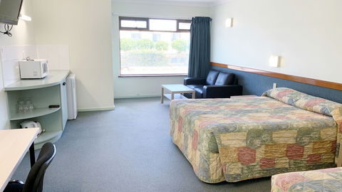 Geraldton Motor Inn - Mackay Tourism 5
