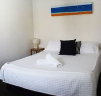 Ocean Side Hawks Nest - Mackay Tourism