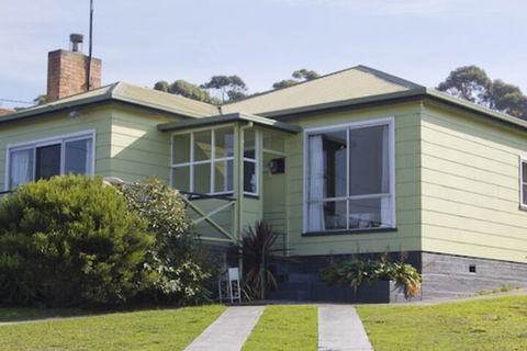 Lady Barron Holiday Home - Mackay Tourism 3