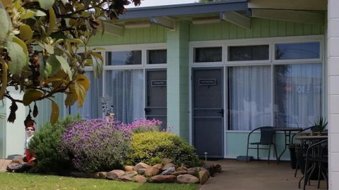 Kangaroo Island Accommodation - Mackay Tourism 0