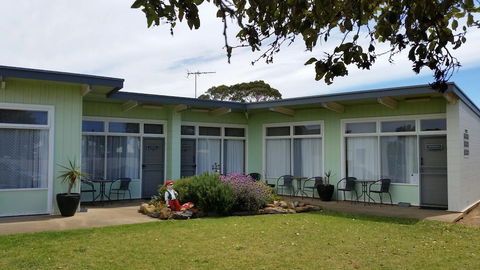 Kangaroo Island Accommodation - Mackay Tourism 1