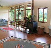 Maleny Hideaway - Mackay Tourism