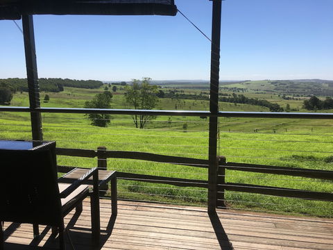 Hillview Cottages - Mackay Tourism 3