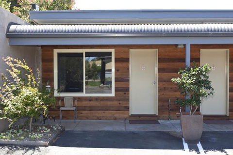 Chalambar Motel - Mackay Tourism 6
