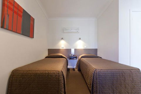Chalambar Motel - Mackay Tourism 4