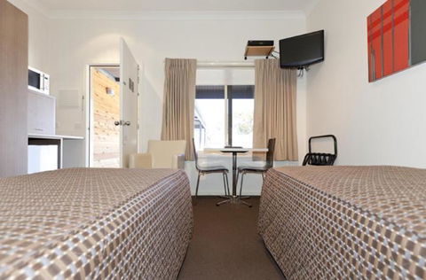 Chalambar Motel - Mackay Tourism 2