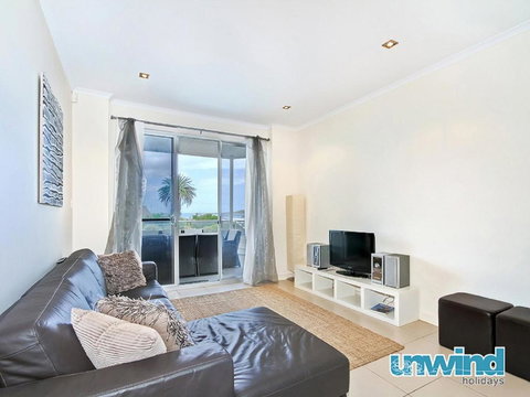 The Block Views Apartments Victor Harbor - Mackay Tourism 3