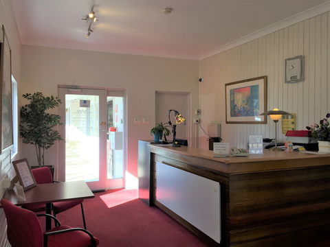 Lithgow Valley Motel - Mackay Tourism 4