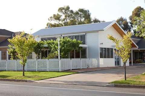 The Horatio - Suites & Motel - Mackay Tourism 1