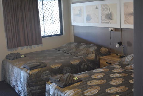 Carmila Sands Motel - Mackay Tourism 3
