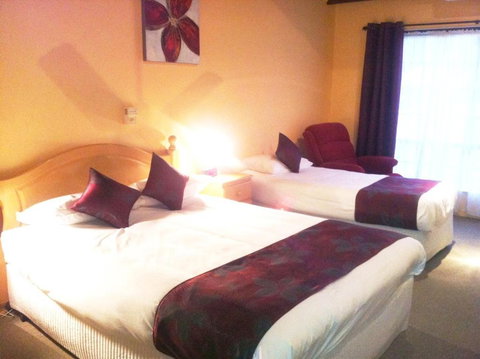 Bakery Park Motor Inn - Mackay Tourism 6