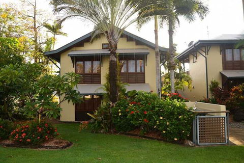 The Wongalinga Apartments - Mackay Tourism 1