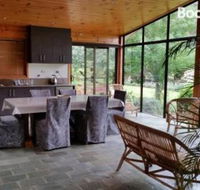 Glenhope Alpaca Farm Suites - Mackay Tourism