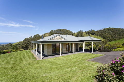 Glenoe Cottages - Mackay Tourism 5