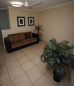 Port Denison Motor Inn - Mackay Tourism 4