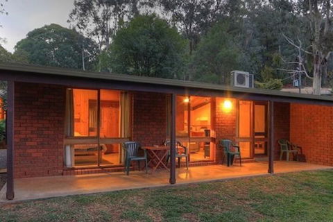Kiewa Country Cottages - Mackay Tourism 1