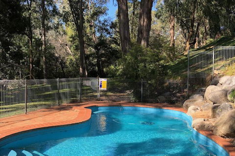 Kiewa Country Cottages - Mackay Tourism 4
