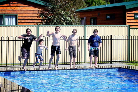 Riverglen Holiday Park - Mackay Tourism 0