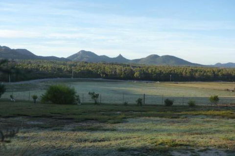 Yakkalla Holiday Cottage - Mackay Tourism 4
