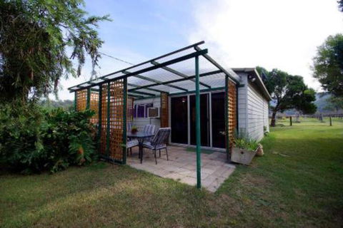 Hunter Riverpines Stay - Mackay Tourism 0