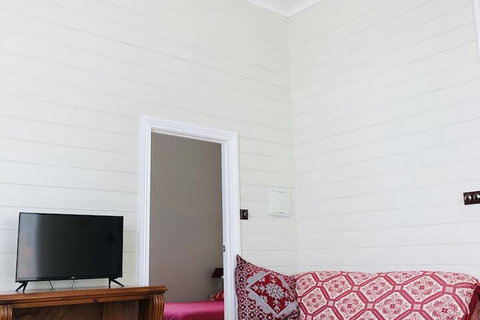 Kananook Heritage House - Mackay Tourism 5