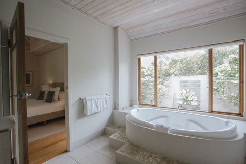 Yallingup Villas - Mackay Tourism 6