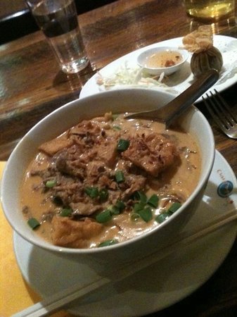 Chao Praya - Mackay Tourism 0