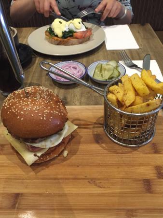 Laiko - Mackay Tourism 0