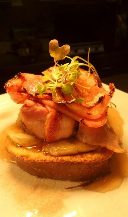 Pierre's On George - Mackay Tourism 0