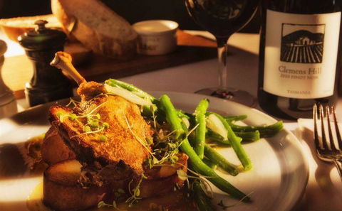 Pierre's On George - Mackay Tourism 10