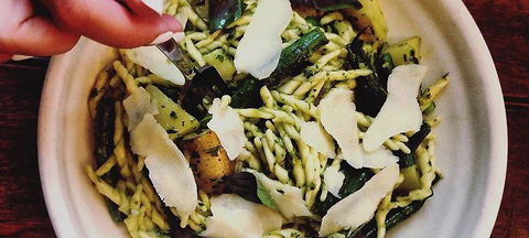 The Cove Hotel - Mackay Tourism 0