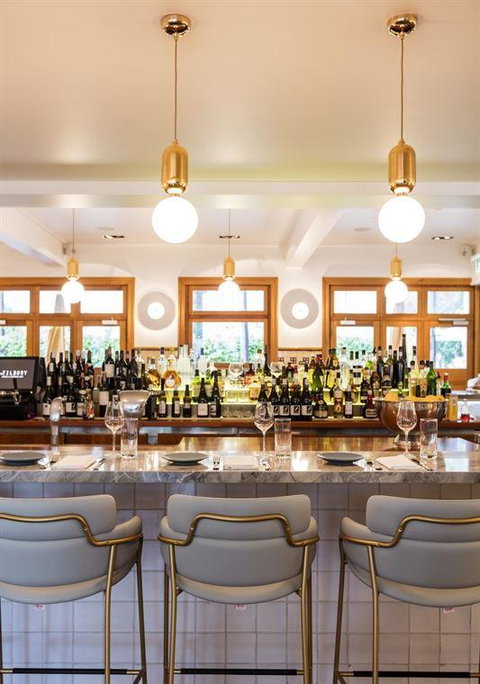 The Tilbury Restaurant - Mackay Tourism 13