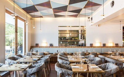 The Tilbury Restaurant - Mackay Tourism 20