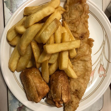 Hooked On Fish - Mackay Tourism 0