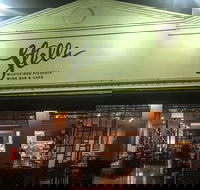Stella Bendigo - Woodfired Pizzeria Wine Bar  Cafe - Mackay Tourism