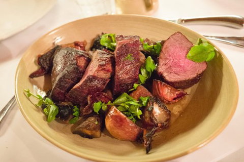 Kaptans Restaurant - Mackay Tourism 0