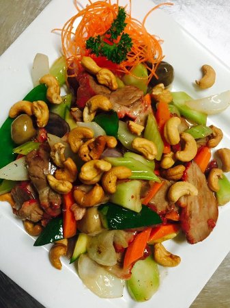 Peach Village Chinese Restaurant - Mackay Tourism 0
