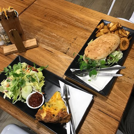 Two Little Owls Cafe - Mackay Tourism 0