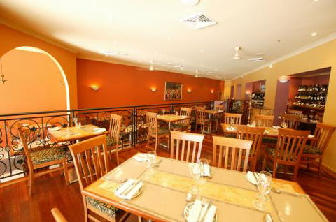 Marinades Indian Restaurant - Mackay Tourism 1