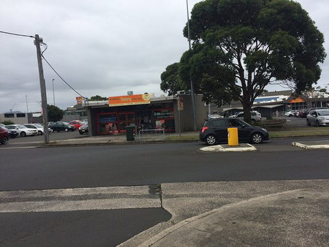 Warilla Bakery - Mackay Tourism 0