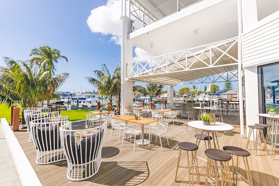 Flynns Beach ACT Mackay Tourism