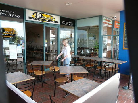 Duci's Italian Restaurant - Mackay Tourism 0