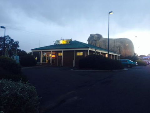 South Goulburn Subway - Mackay Tourism 0